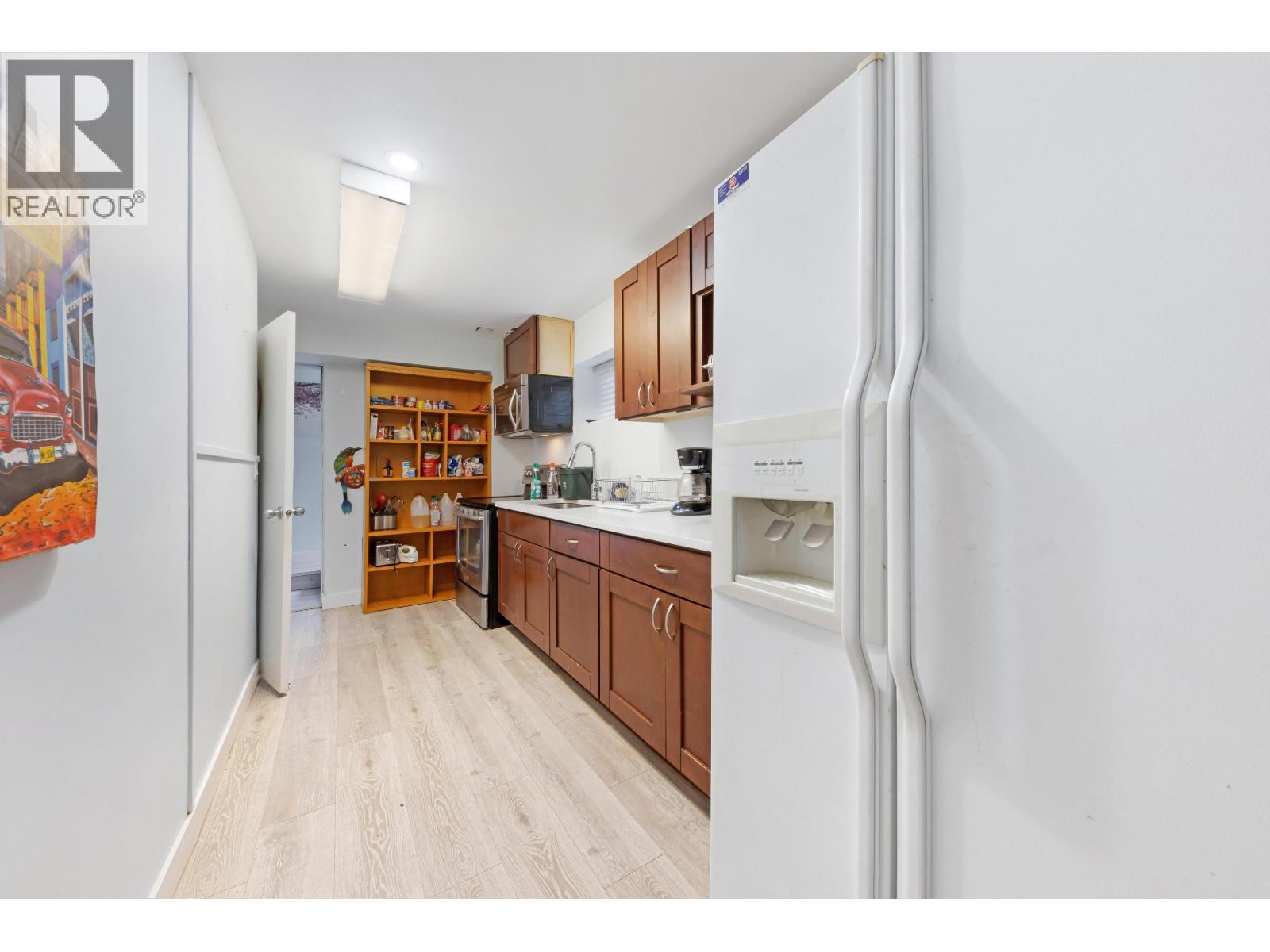 7724 GOODLAD STREET, Burnaby