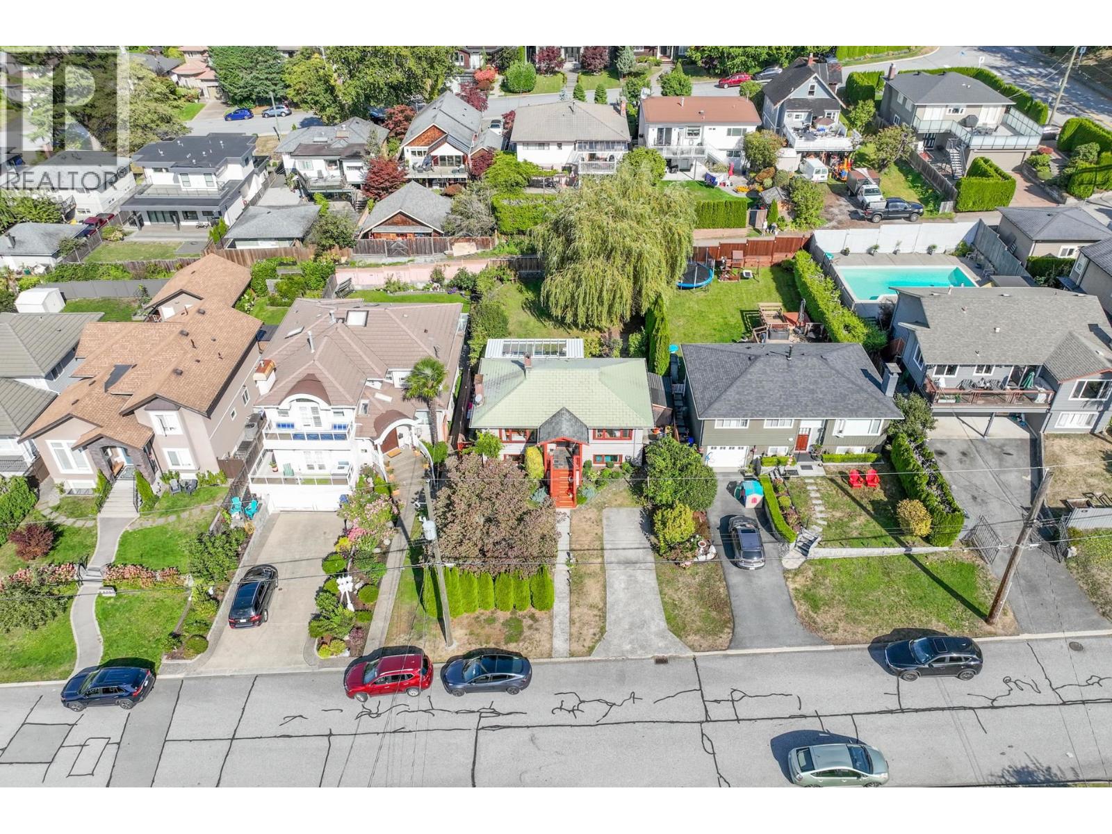 430 W KINGS ROAD, North Vancouver