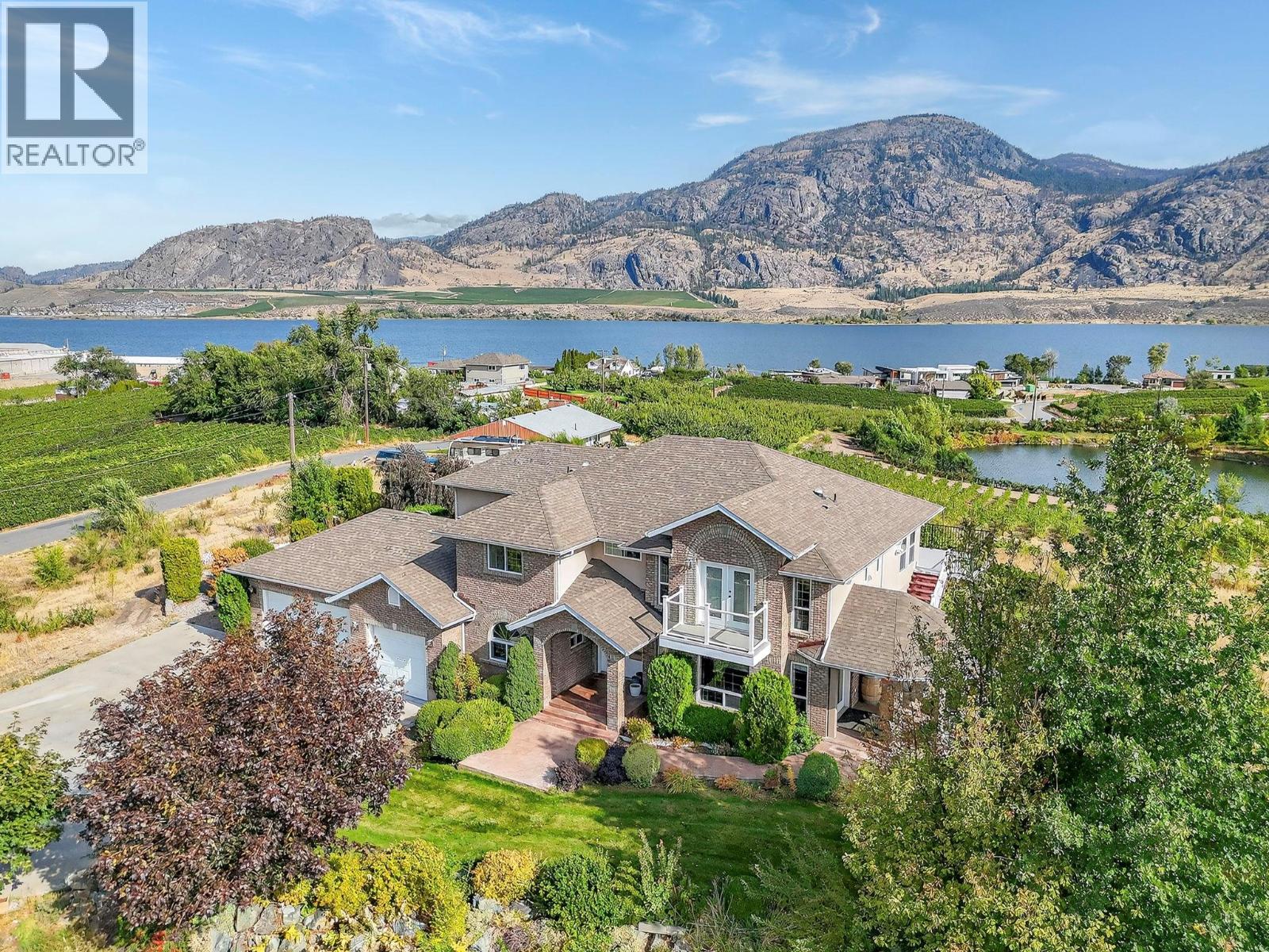 8949 122nd Avenue, Osoyoos