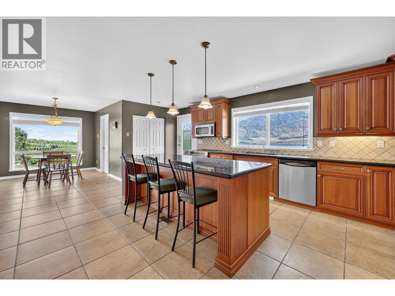 8949 122nd Avenue, Osoyoos