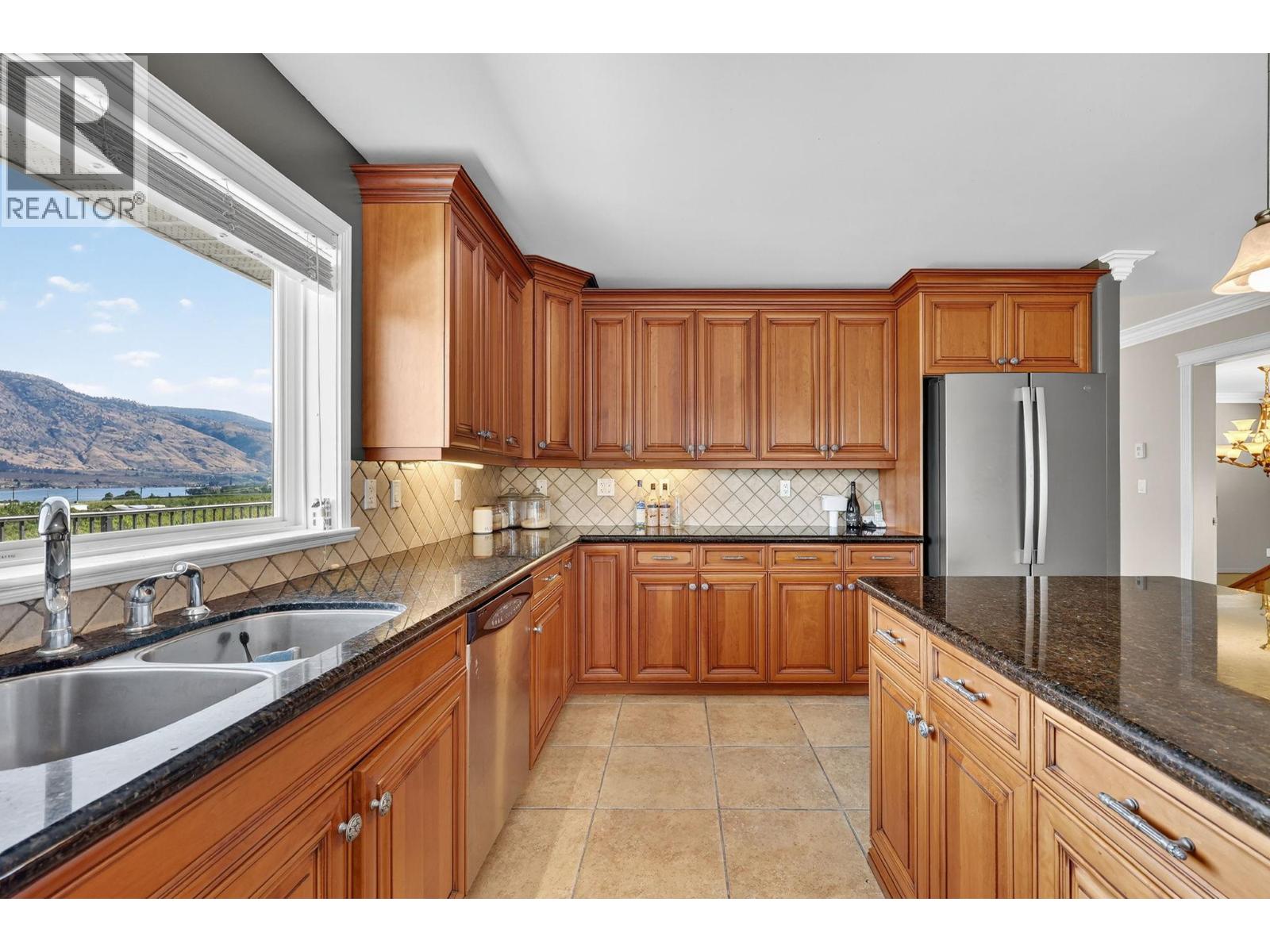 8949 122nd Avenue, Osoyoos