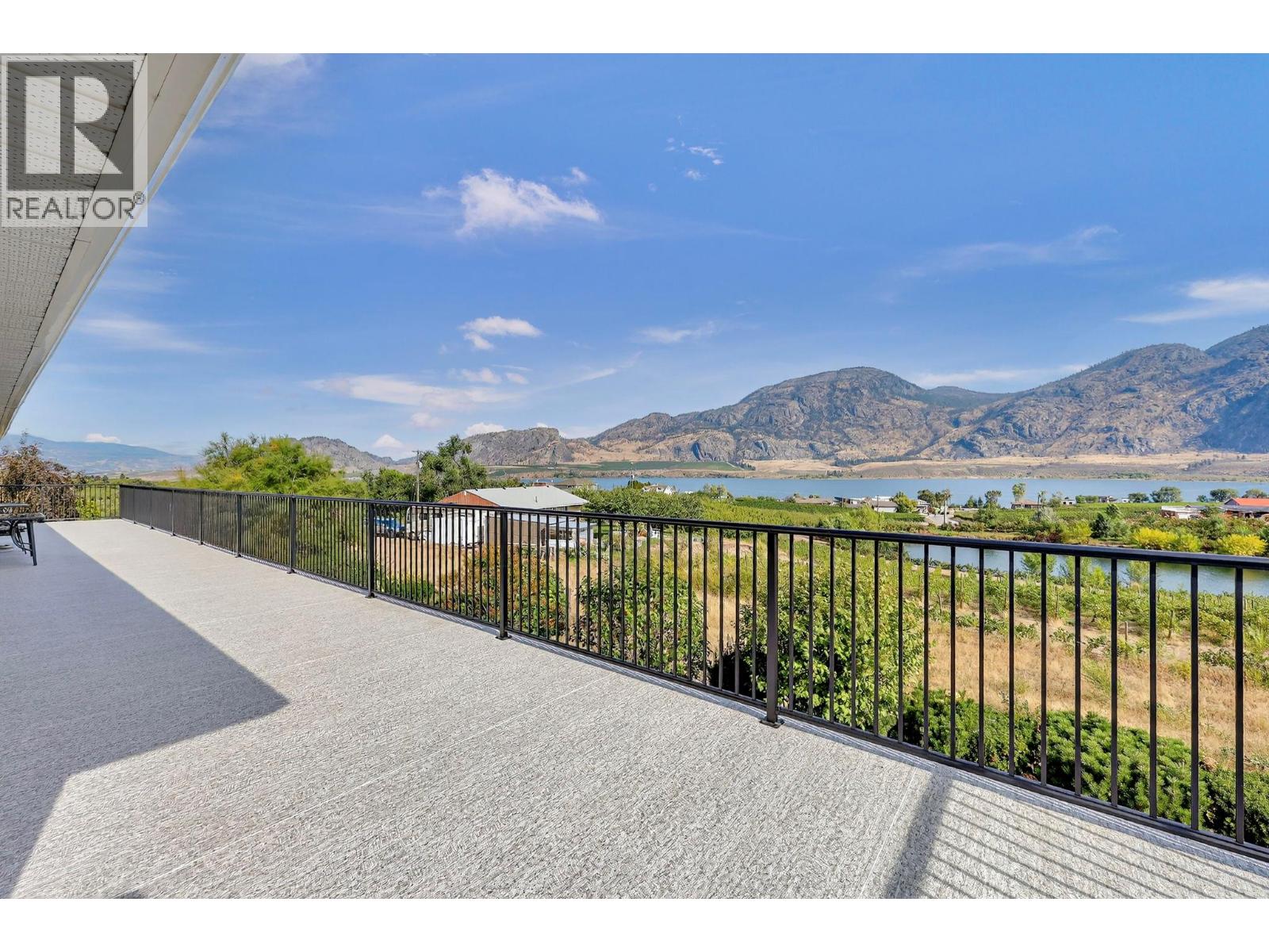 8949 122nd Avenue, Osoyoos