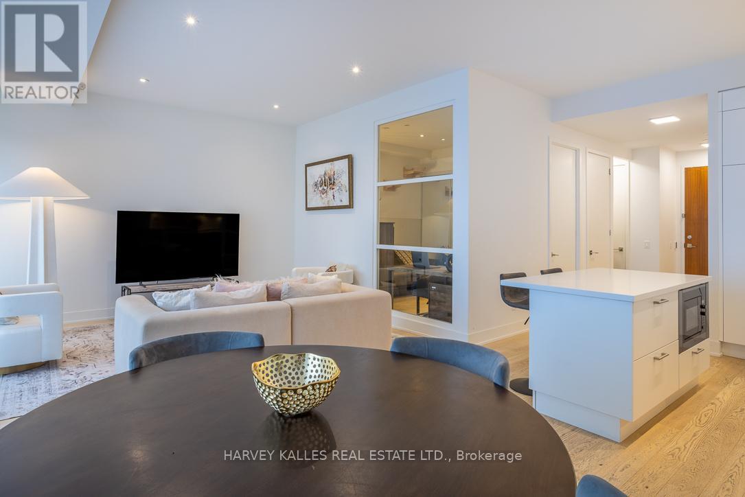 #1013 111 ST CLAIR AVENUE W - 14