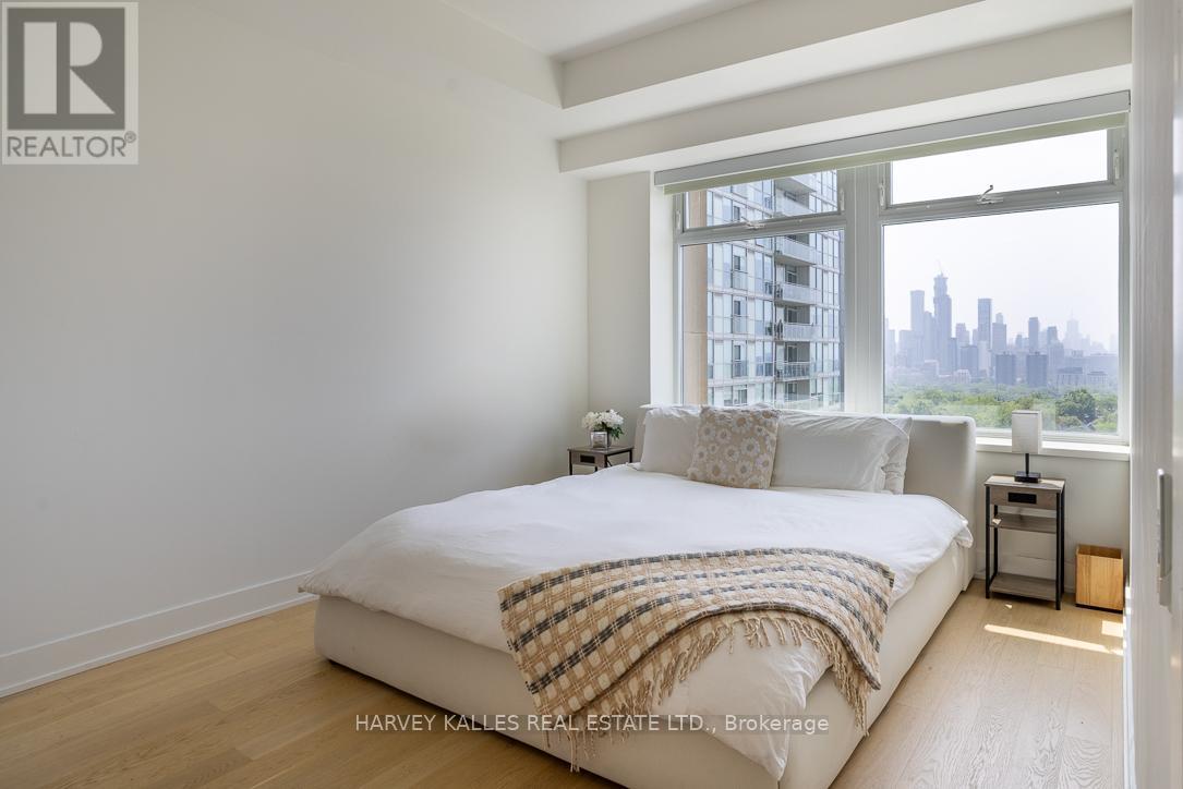 #1013 111 ST CLAIR AVENUE W - 21