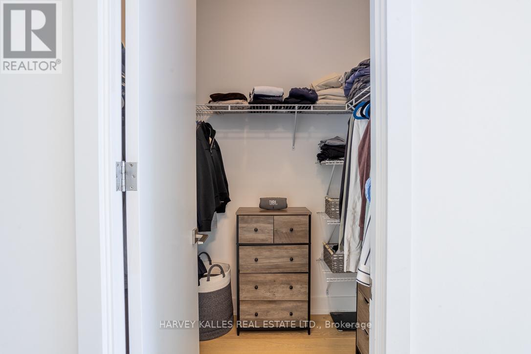 #1013 111 ST CLAIR AVENUE W - 24