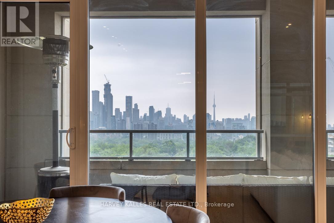 #1013 111 ST CLAIR AVENUE W - 37