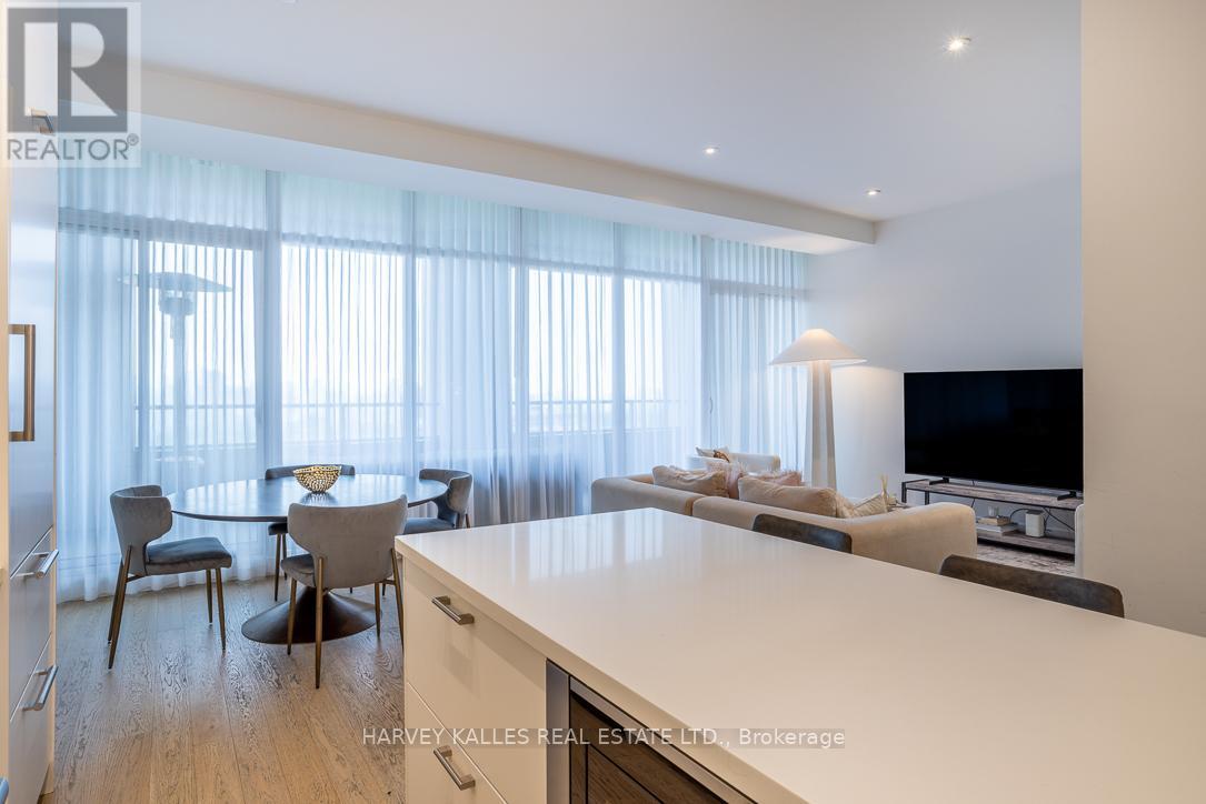 #1013 111 ST CLAIR AVENUE W - 9