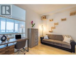 1013 - 111 St Clair Avenue W, Toronto, ON M4V1N5 Photo 31