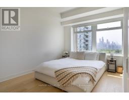 1013 - 111 St Clair Avenue W, Toronto, ON M4V1N5 Photo 32