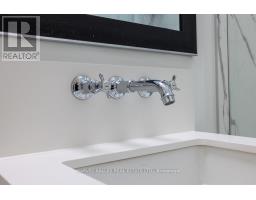 1013 - 111 St Clair Avenue W, Toronto, ON M4V1N5 Photo 43