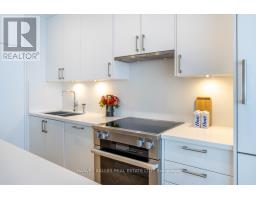 1013 - 111 St Clair Avenue W, Toronto, ON M4V1N5 Photo 39