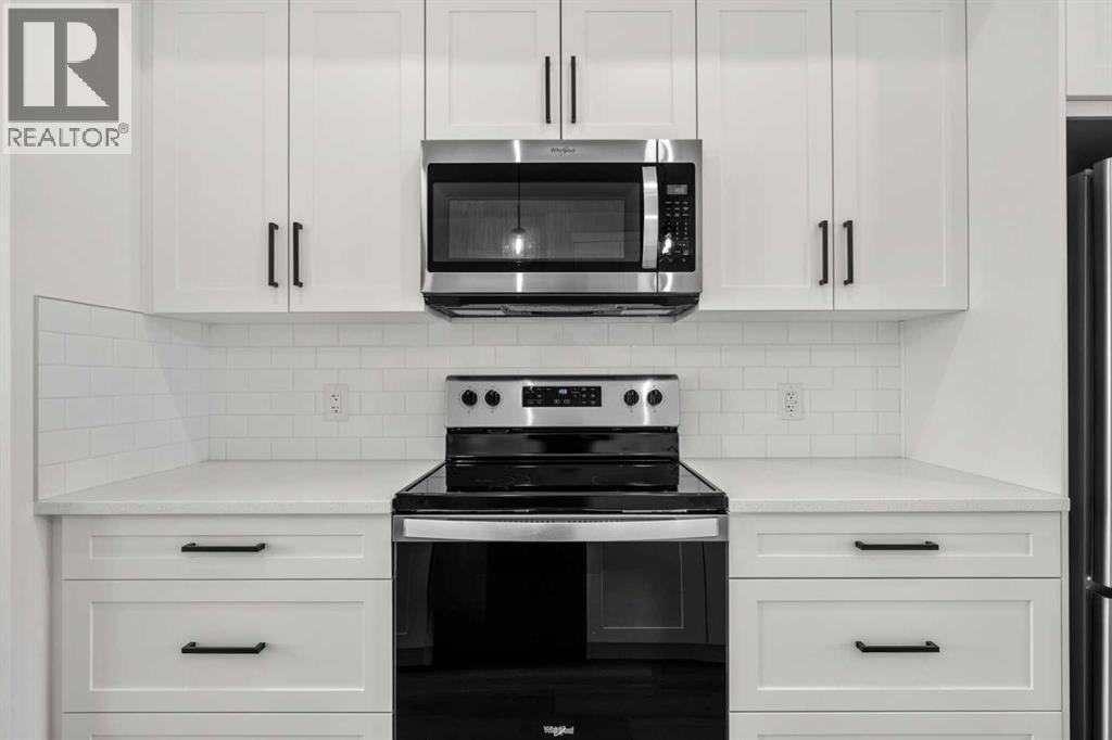 525 River Heights Drive, Cochrane