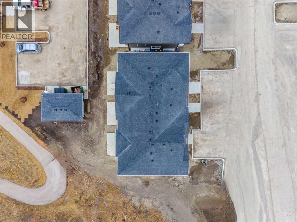 525 River Heights Drive, Cochrane