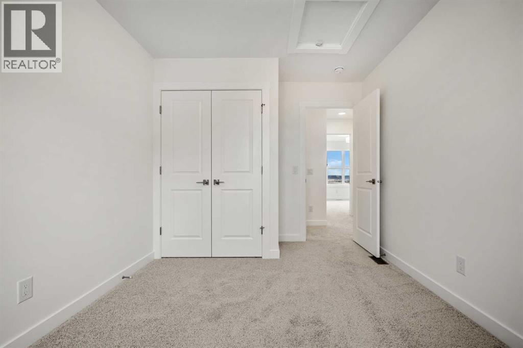 525 River Heights Drive, Cochrane