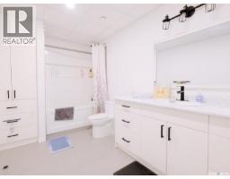 4pc Bathroom - Meza Acreage, Mountain View Rm No  318, SK S0L2V0 Photo 13