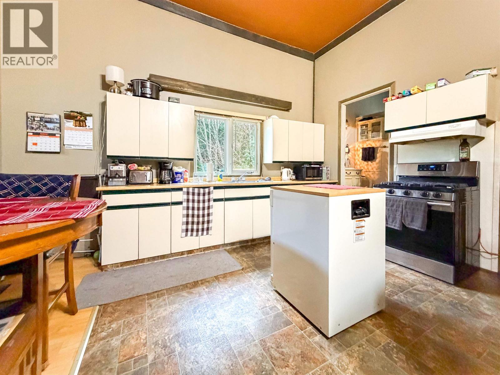 3455 OLD LAKELSE LAKE DRIVE, Terrace