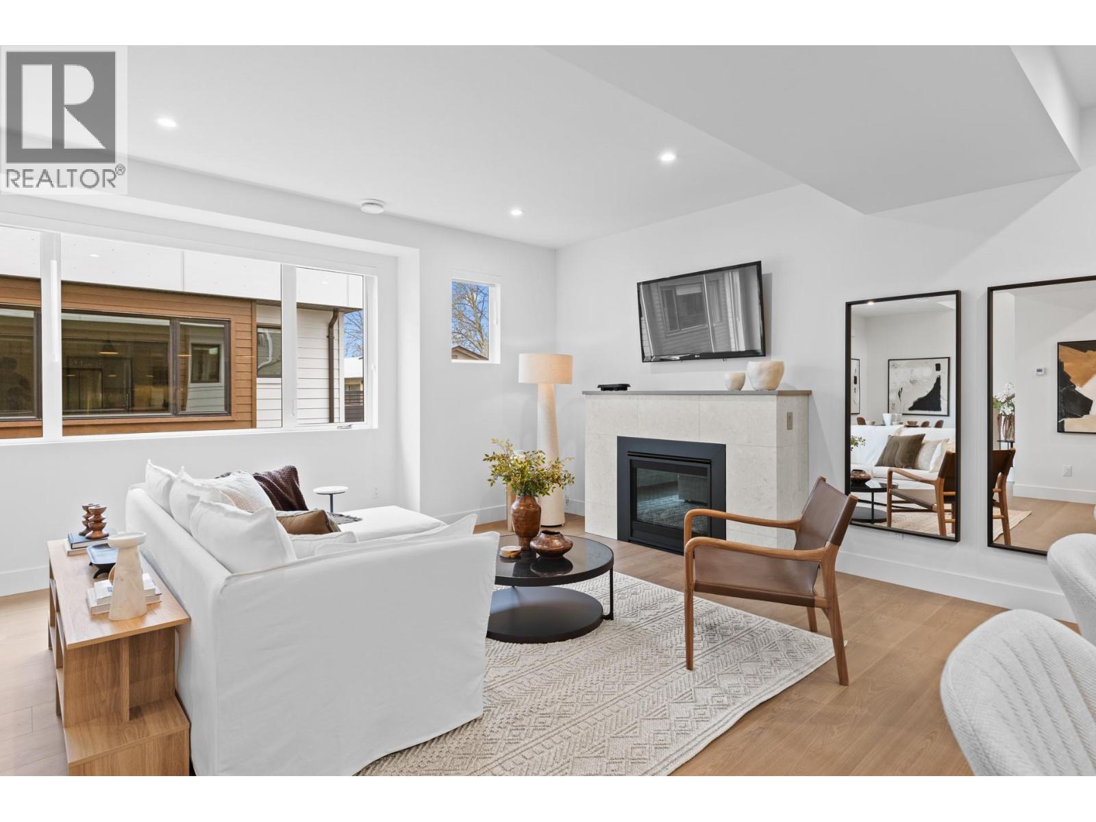 #6 1463 INKAR ROAD - 12