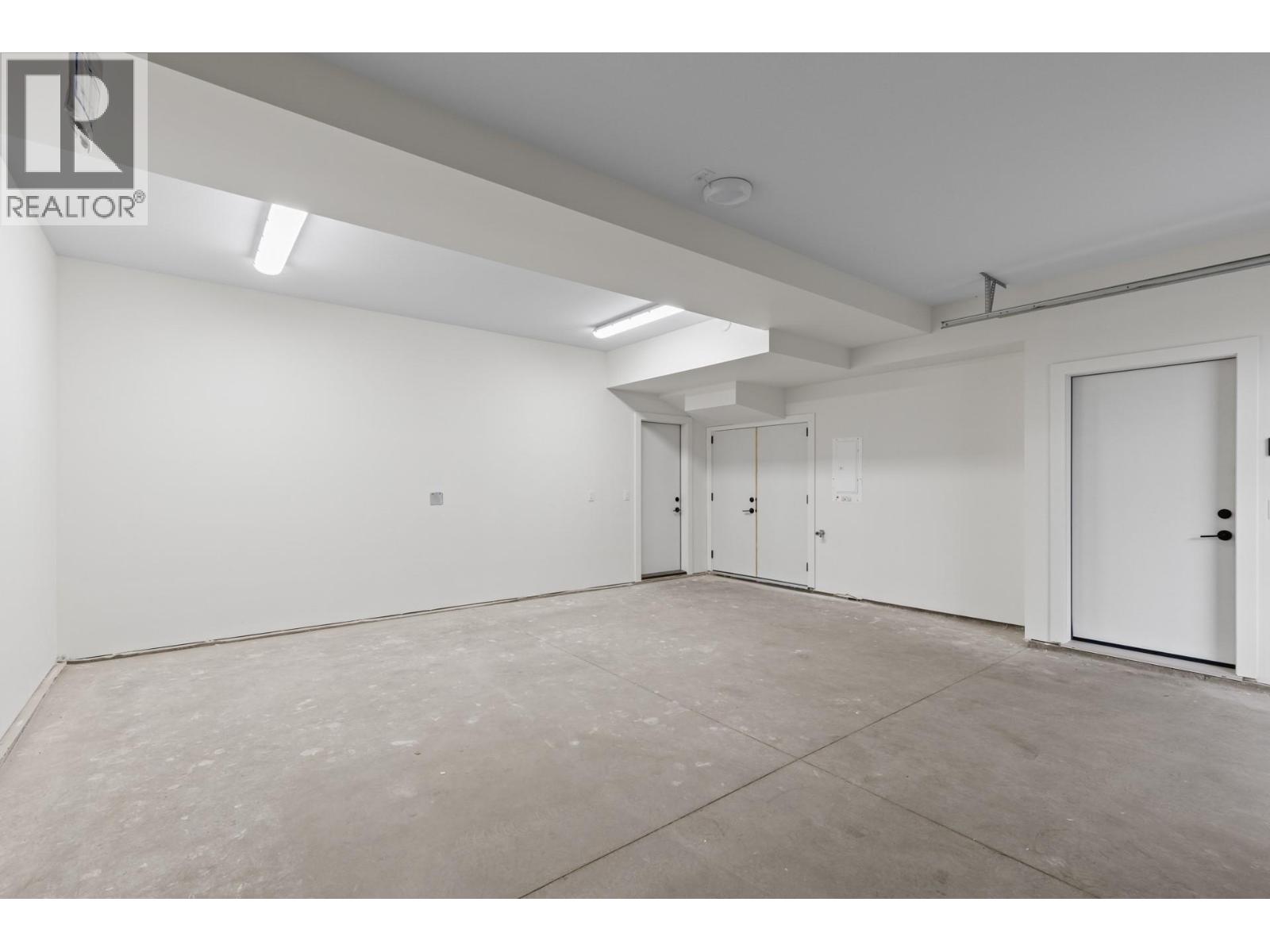 #6 1463 INKAR ROAD - 38