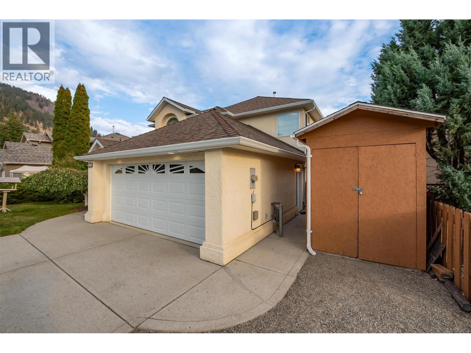 5174 Morrison Crescent, Peachland