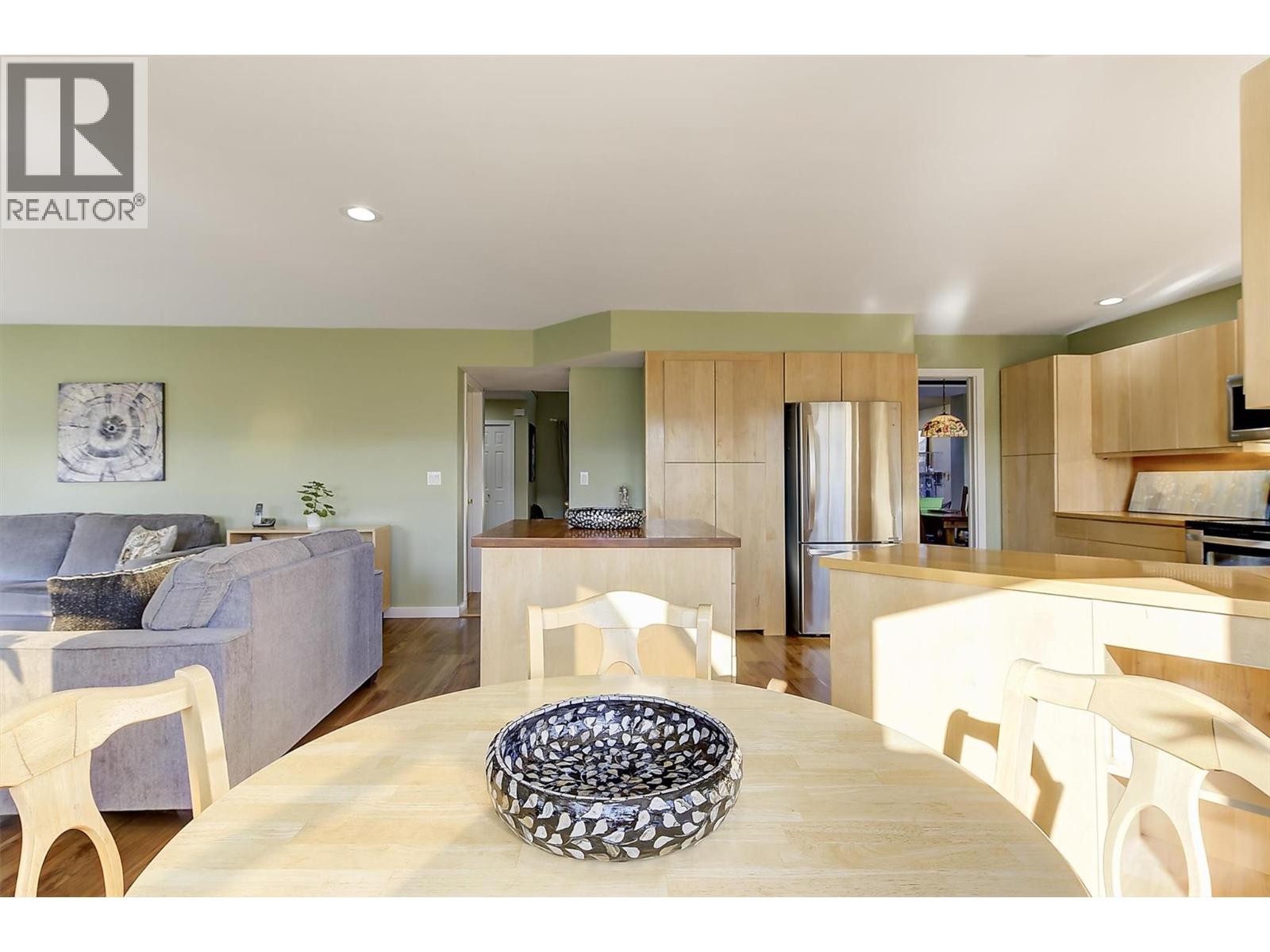 5174 Morrison Crescent, Peachland