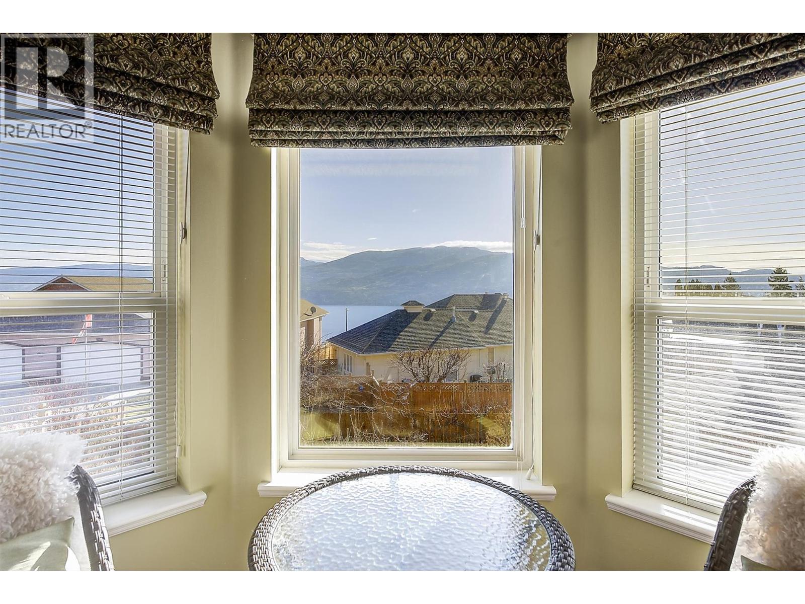 5174 Morrison Crescent, Peachland