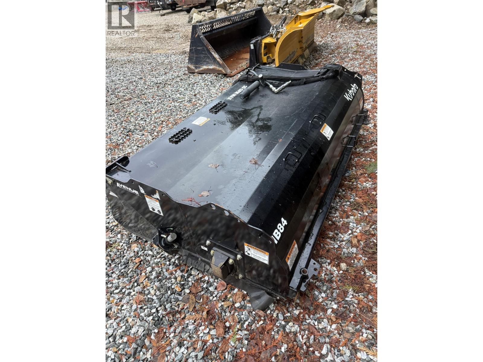  Trans Canada Highway Northeast, Salmon Arm