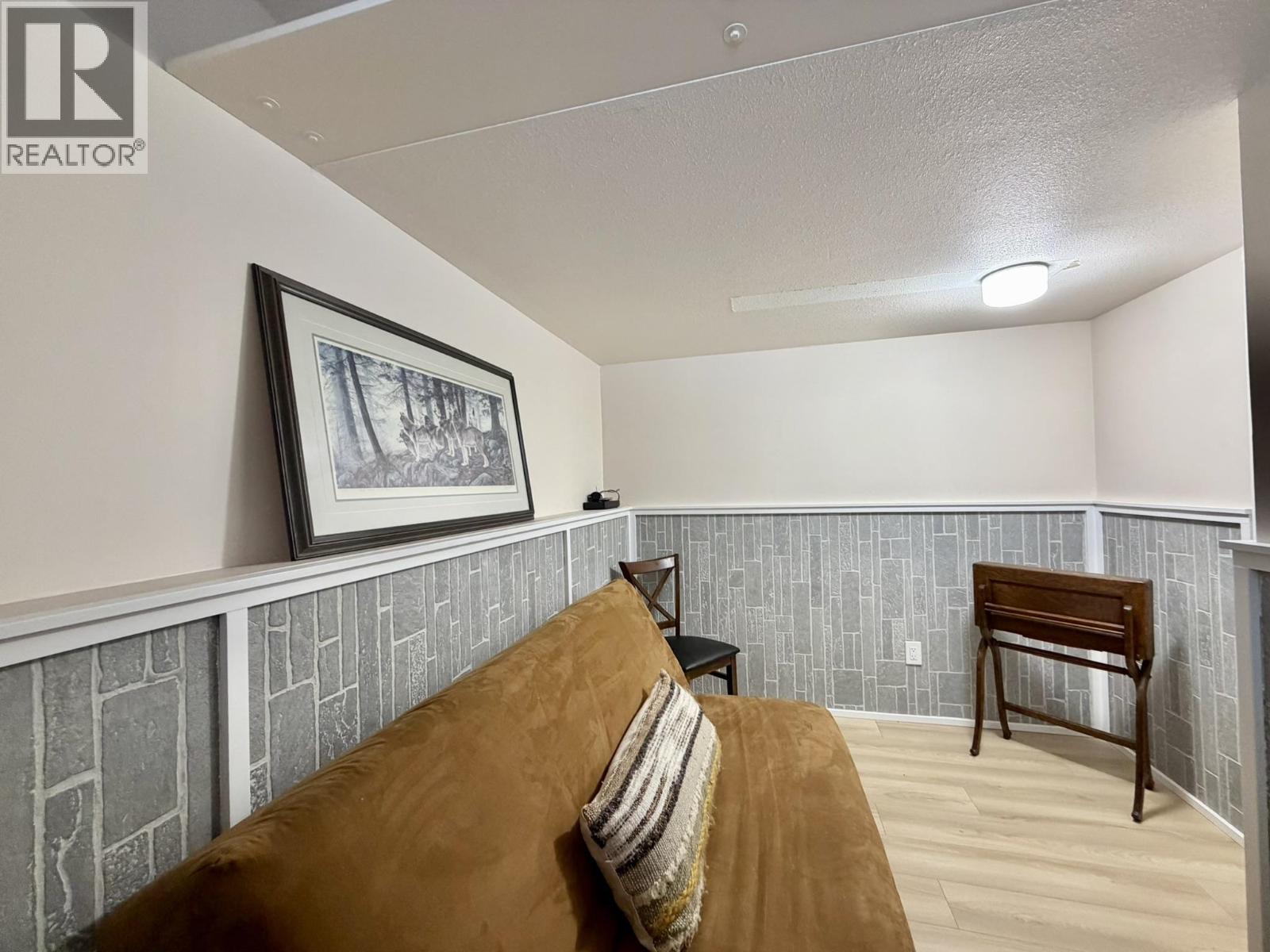 6433 LYNX ROAD, Forest Grove