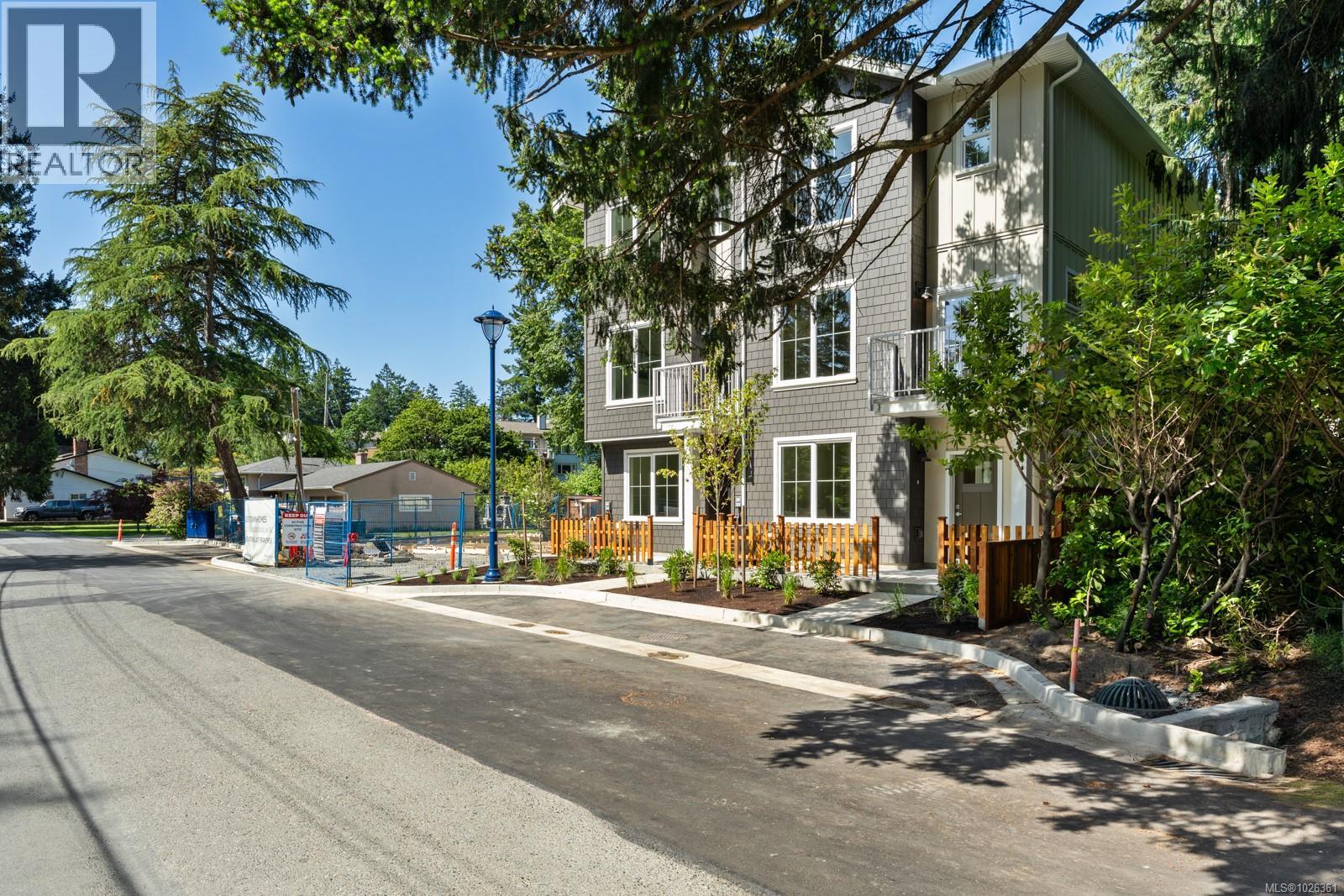 206 2770 Vantilburg Crescent, Langford