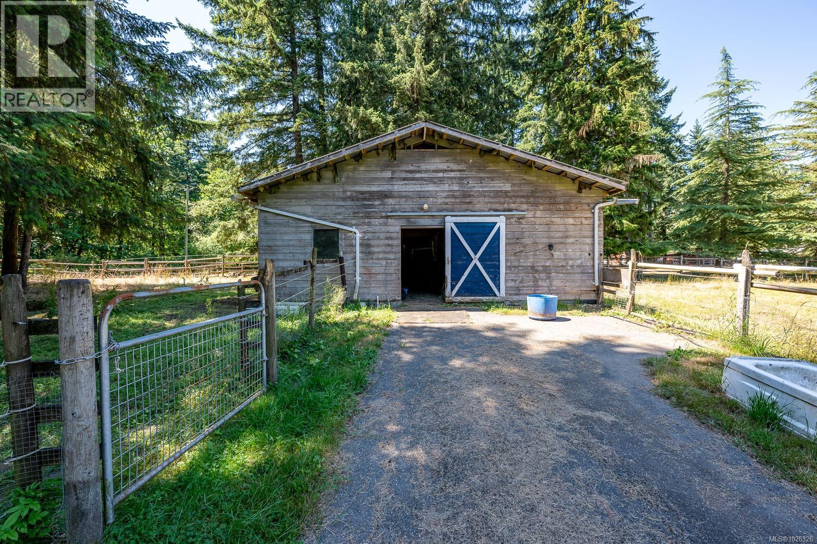 2468 ENDALL RD - Image 2