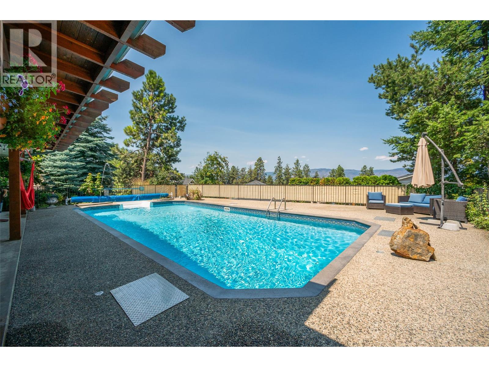 514 Hawes Court, Kelowna