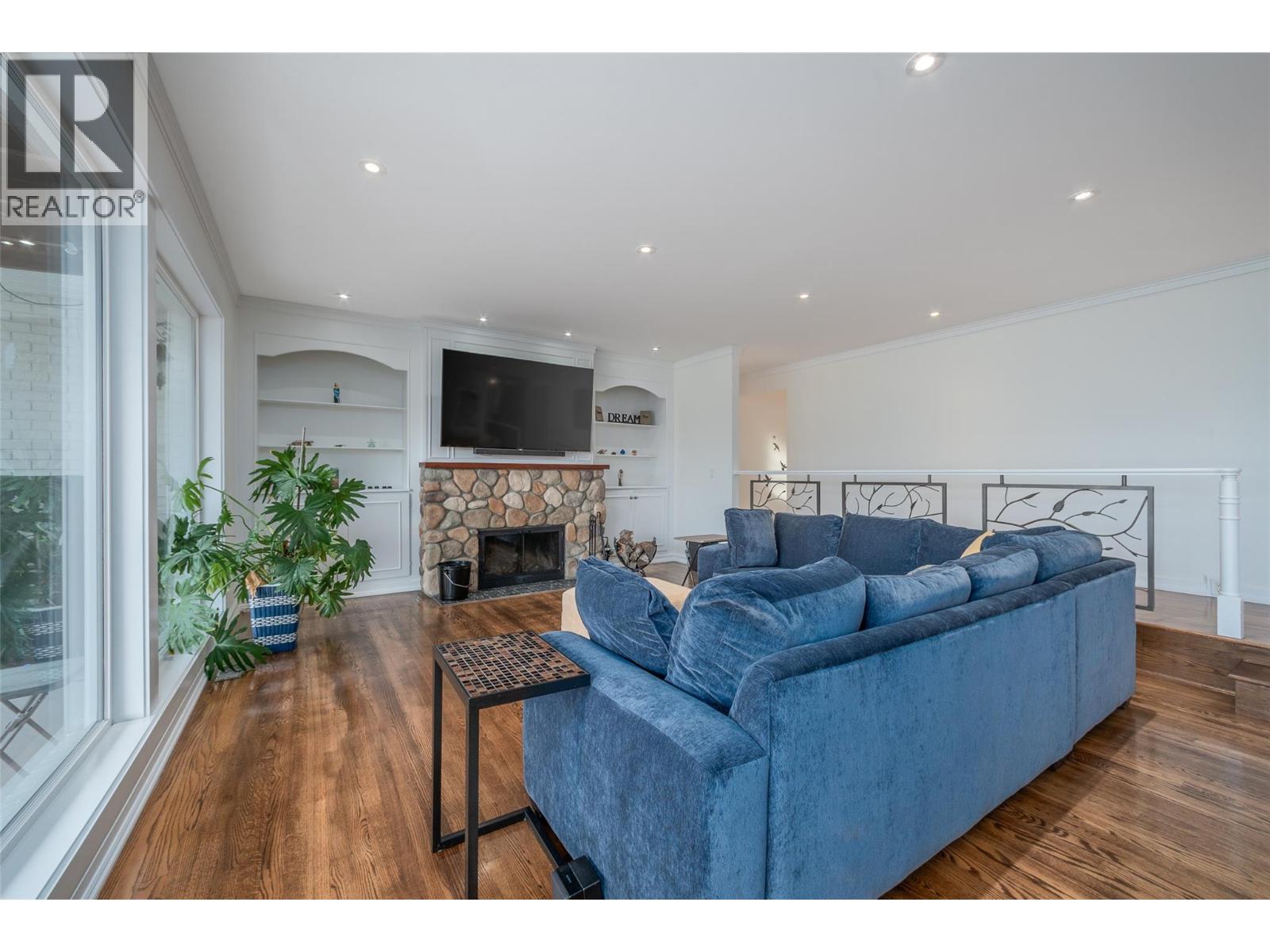 514 Hawes Court, Kelowna