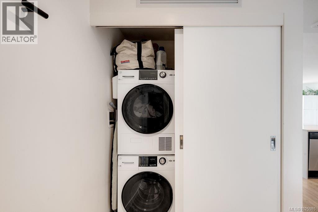 604 845 Johnson St, Victoria