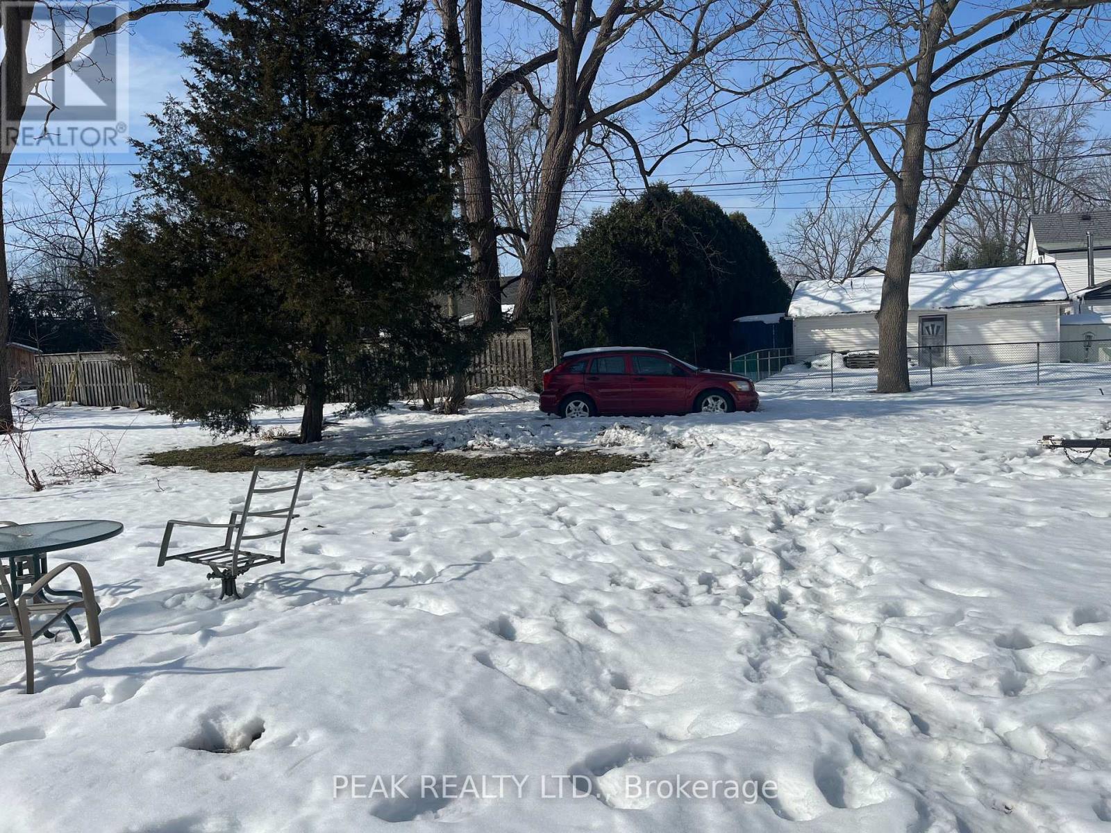 152 ELM STREET - Photo 4 of 12, Chatham-Kent (Bothwell), Ontario