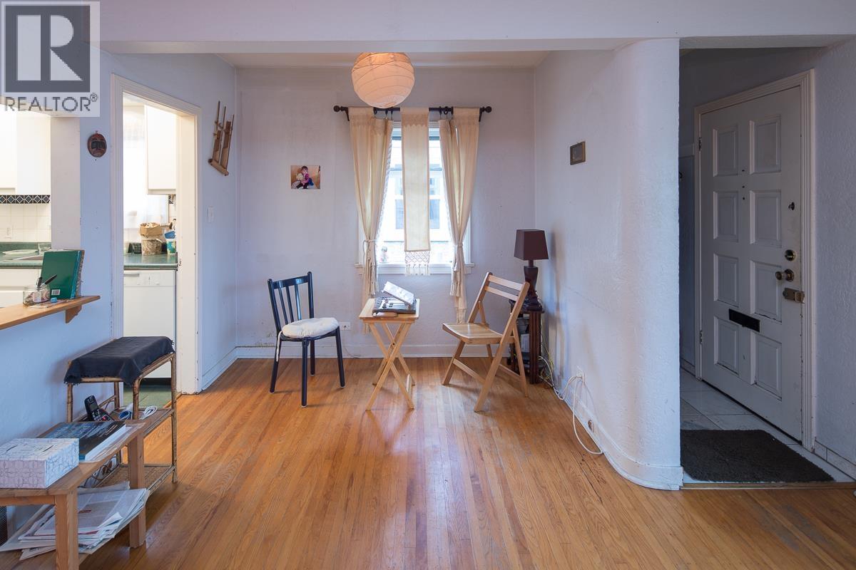 2305 W 3RD AVENUE, Vancouver