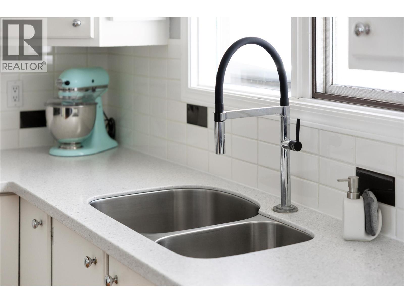 3429 Larch Drive, Spallumcheen