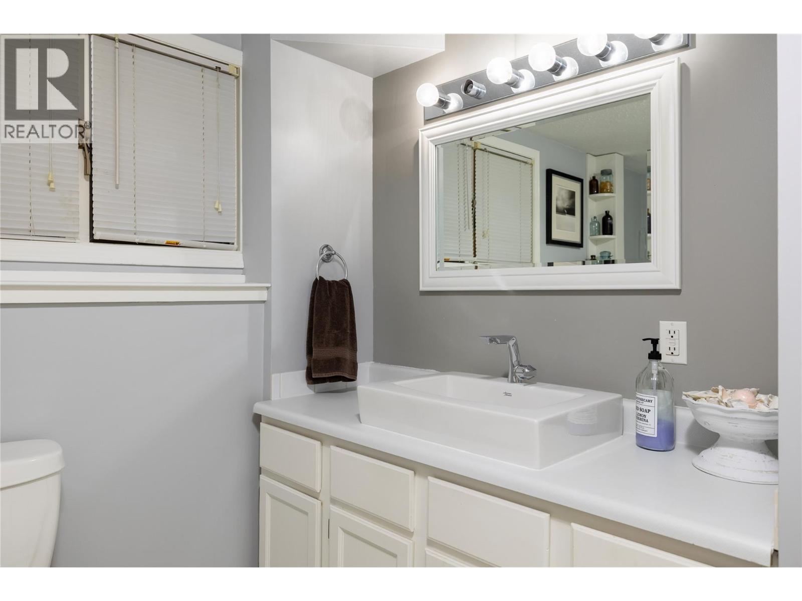 3429 Larch Drive, Spallumcheen