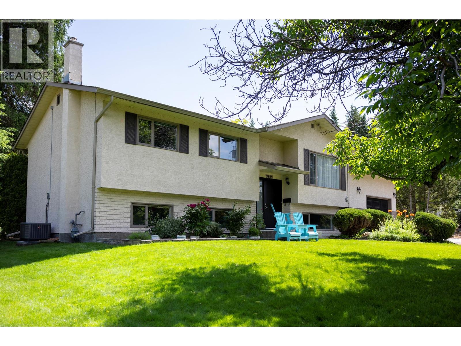 3429 Larch Drive, Spallumcheen