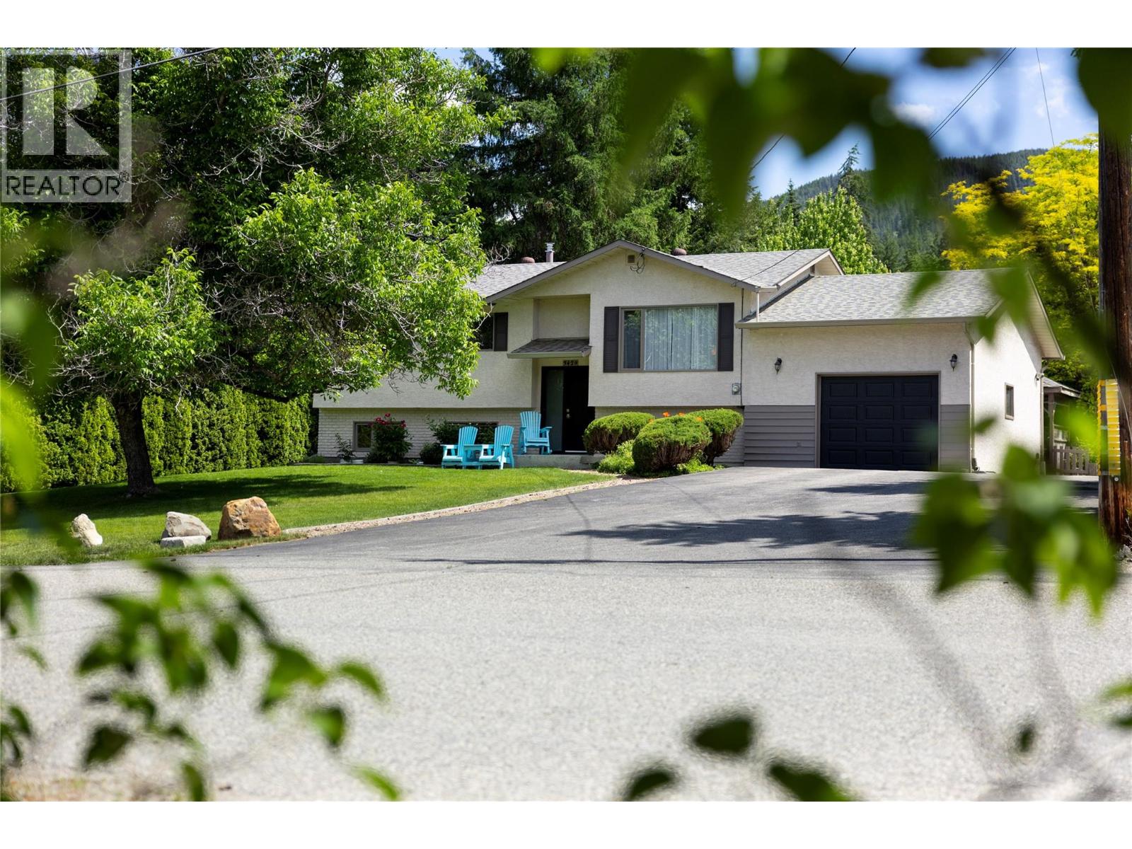 3429 Larch Drive, Spallumcheen