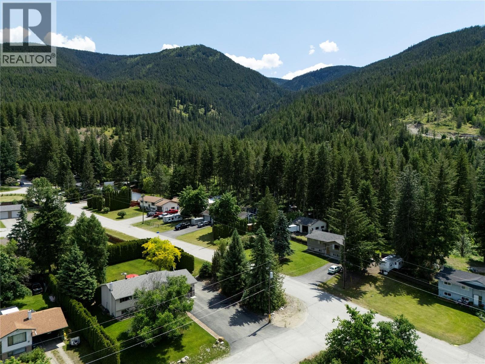 3429 Larch Drive, Spallumcheen