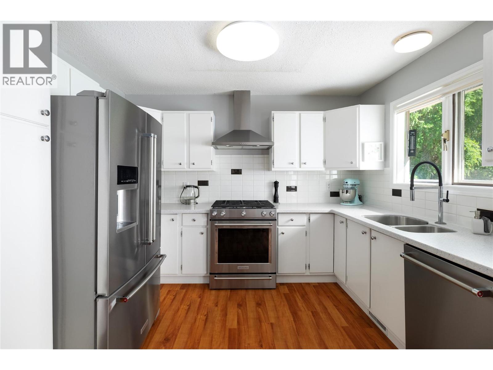 3429 Larch Drive, Spallumcheen