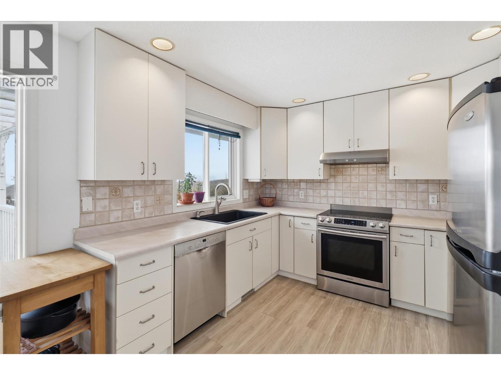 1810 McKinley Court, Kamloops