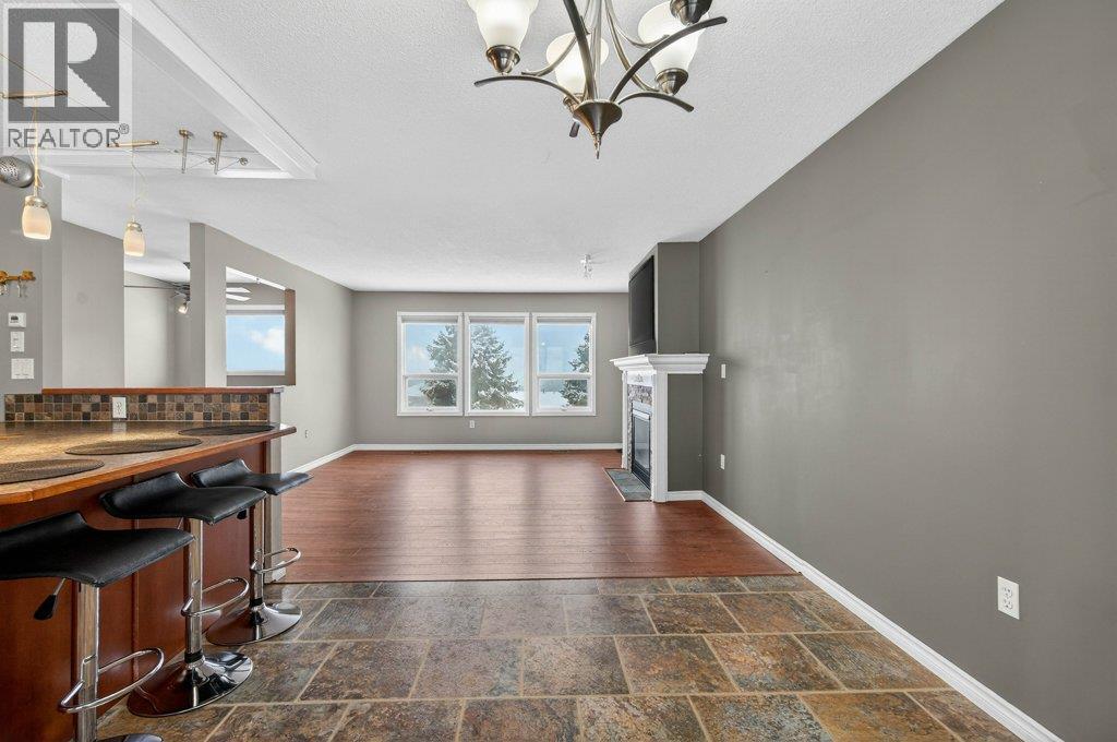 1610 16 Avenue SE, Salmon Arm