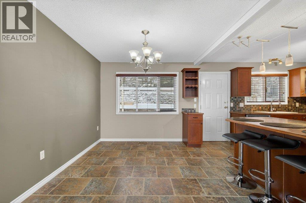 1610 16 Avenue SE, Salmon Arm