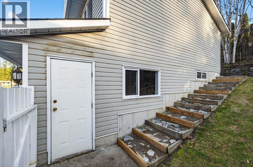 1610 16 Avenue SE, Salmon Arm