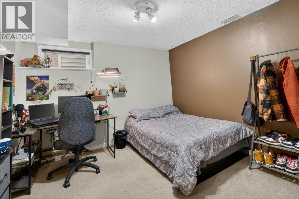 1610 16 Avenue SE, Salmon Arm