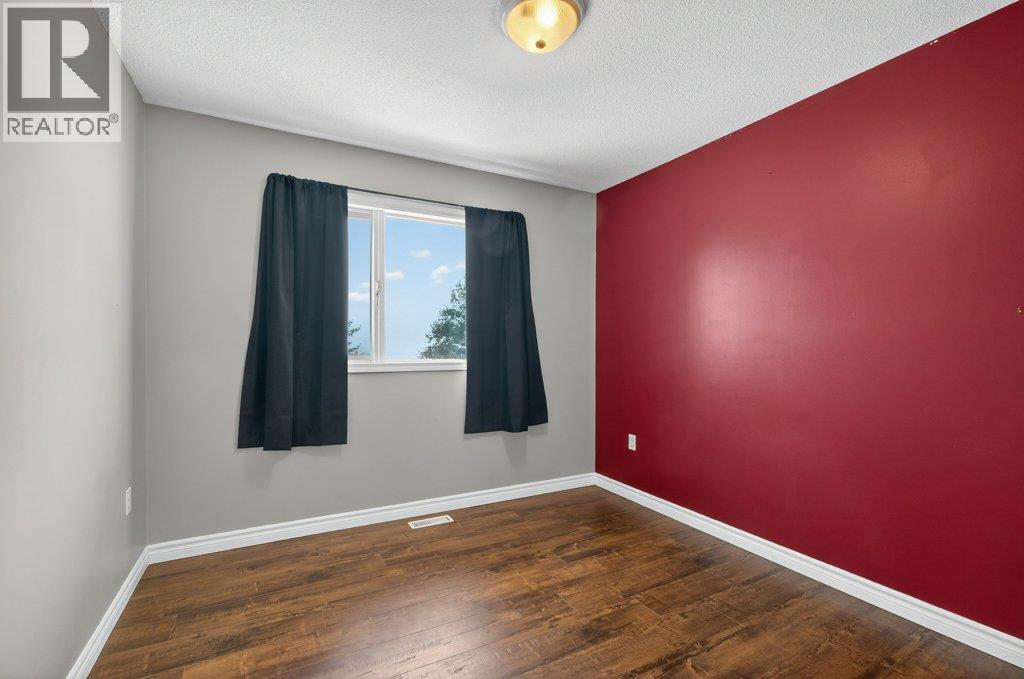 1610 16 Avenue SE, Salmon Arm