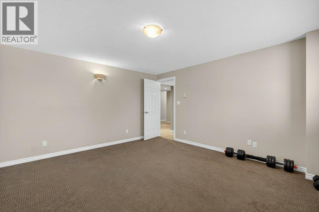 1610 16 Avenue SE, Salmon Arm