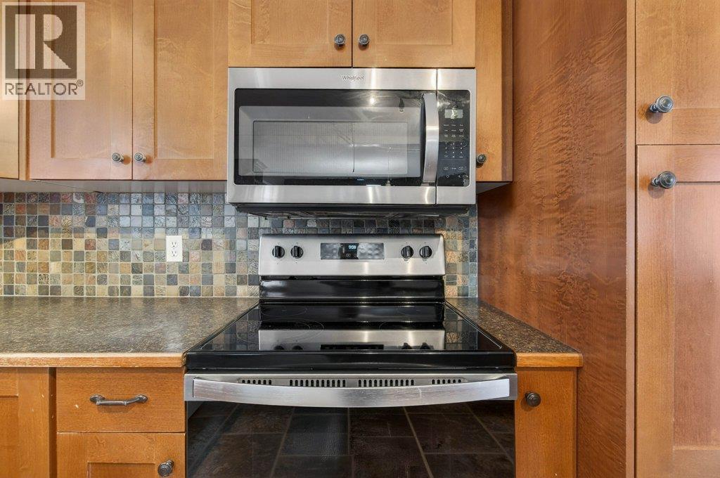 1610 16 Avenue SE, Salmon Arm