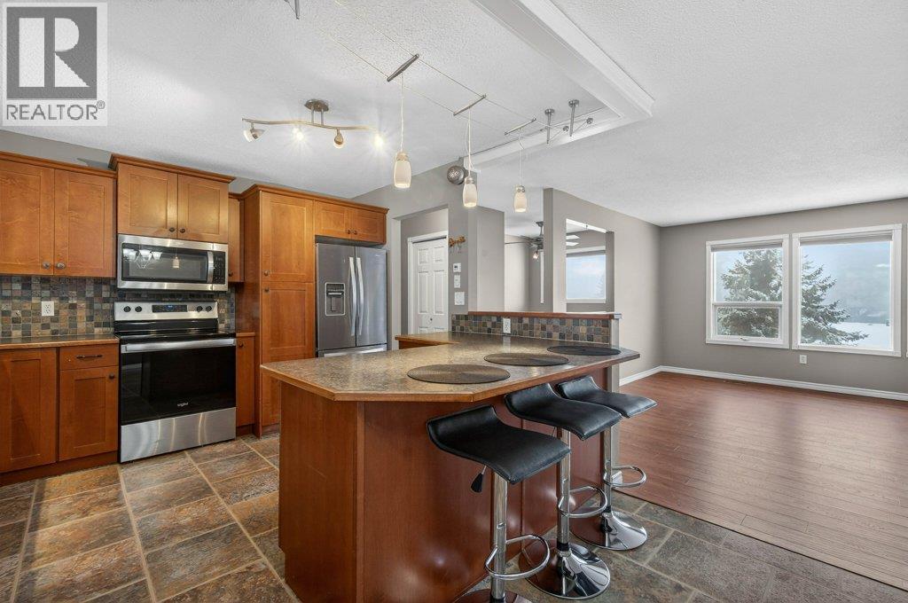 1610 16 Avenue SE, Salmon Arm