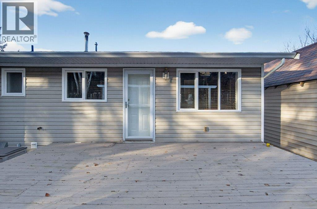 1610 16 Avenue SE, Salmon Arm